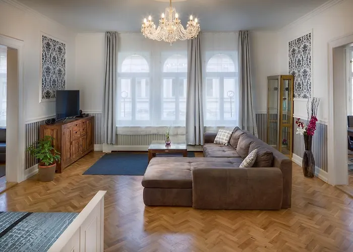 Veleslavinova - Old Town Apartment